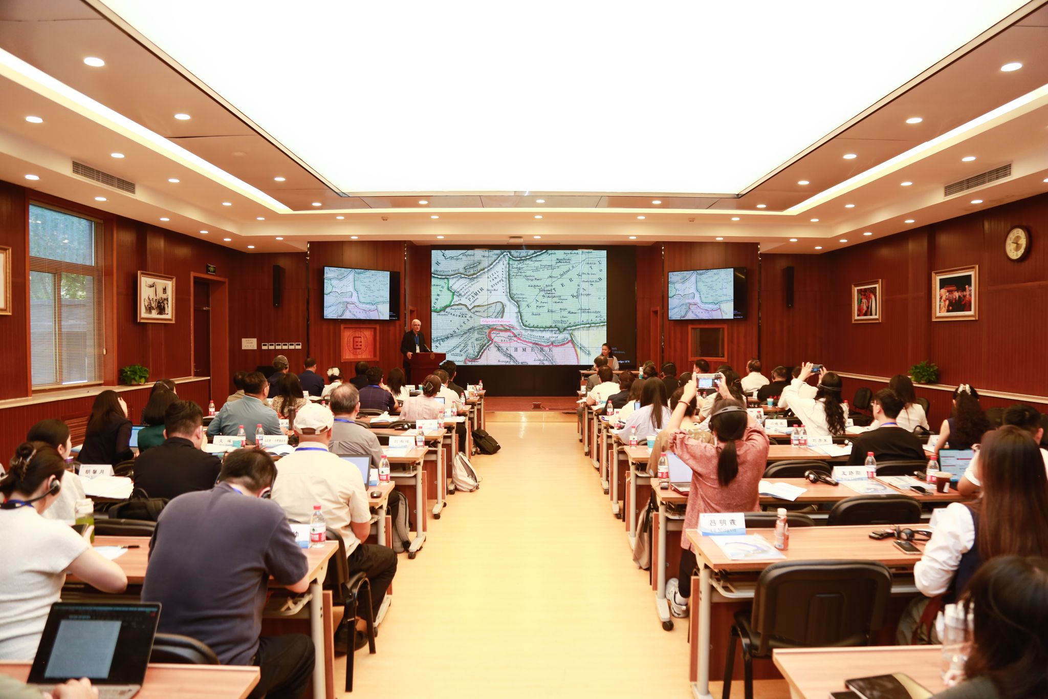 “边疆发展中国论坛2026”国际学术会议在中央民族大学召开